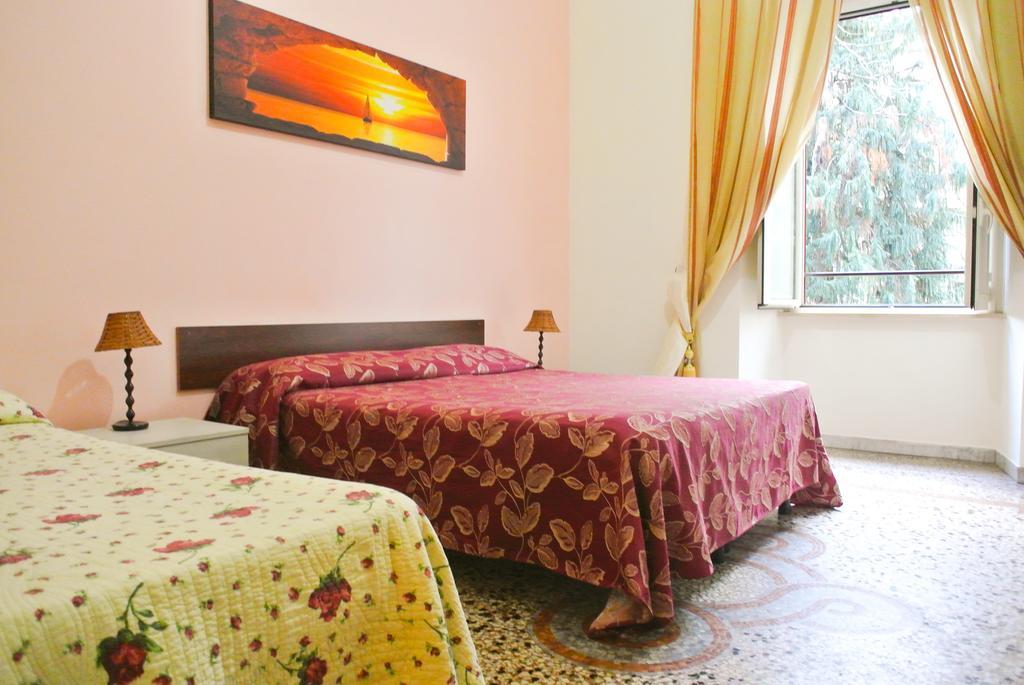 Guest House Hellokitty Rzym Pokój zdjęcie