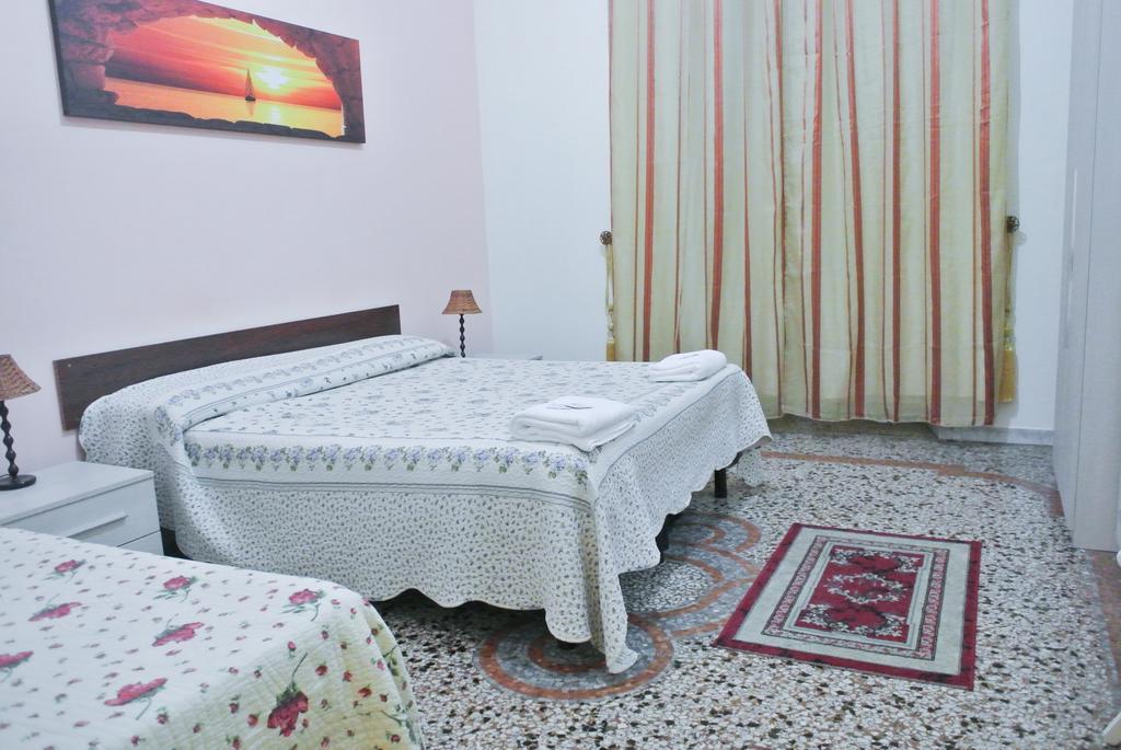 Guest House Hellokitty Rzym Pokój zdjęcie