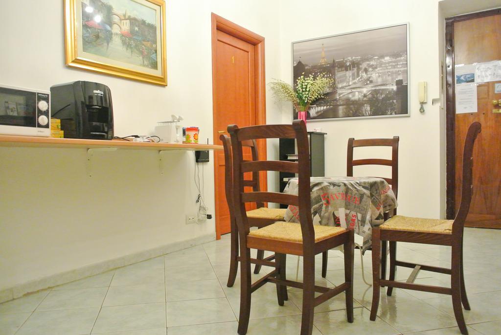Guest House Hellokitty Rzym Zewnętrze zdjęcie