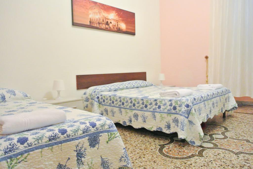 Guest House Hellokitty Rzym Pokój zdjęcie